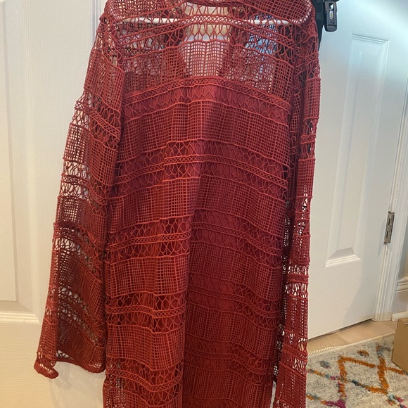 Tularosa Matilda Lace Dress Dusted Berry S NWT - Picture 5 of 7